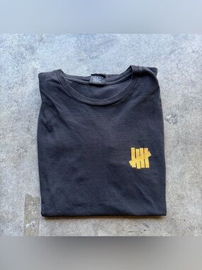 Vintage Y2K Undefeated Skater